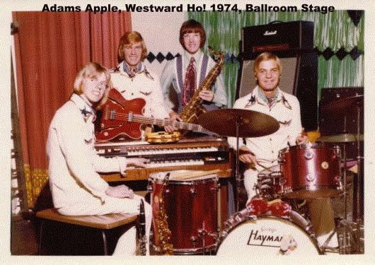 Adams-Apple-Ballroom-Stage